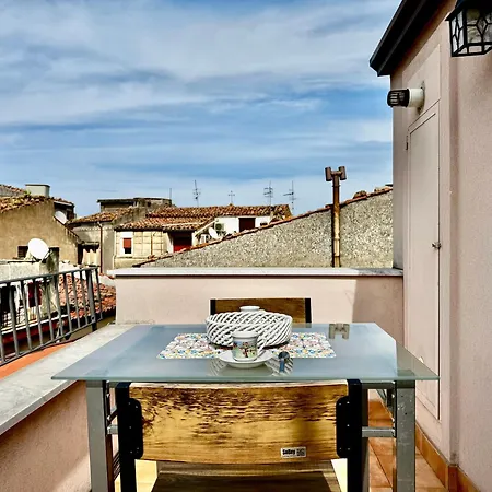 The House Of Castle Apartment Savona